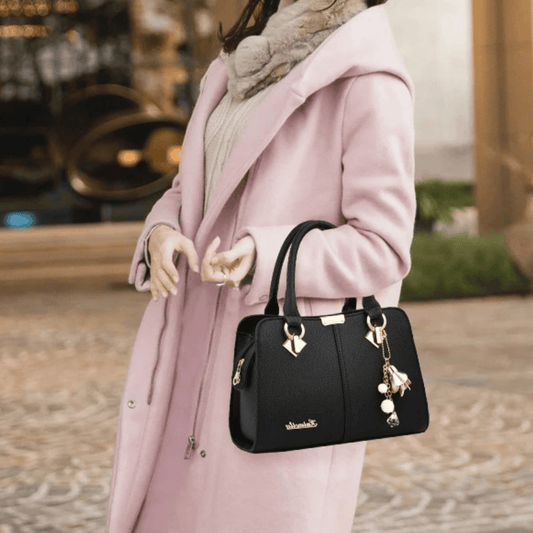 حقيبة اليد النسائية